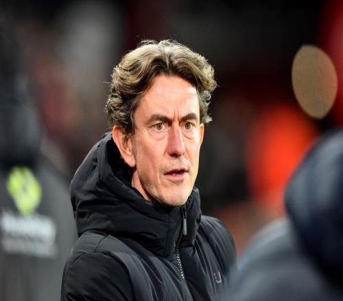 国足两连胜,阿联酋,奥马尔主裁,太阳城,太阳城娱乐,太阳城app,太阳城赌场