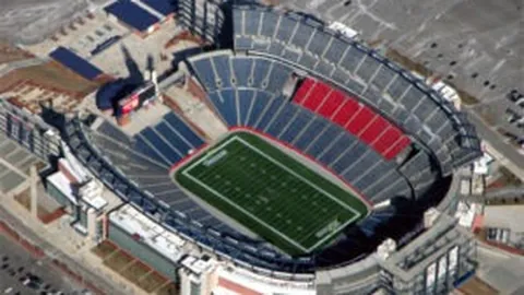 武漢與河北第8輪補賽1-1戰平，卡裏索攻入首球萊昂納多扳平比賽